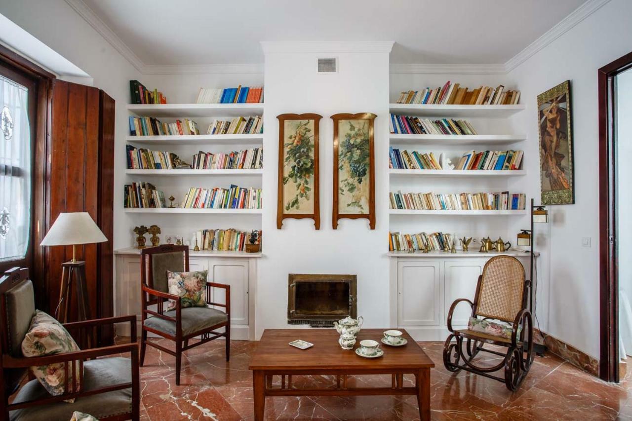 Suites Machado Sevilla Eksteriør billede